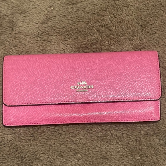 Coach Pink Saffiano Leather long Wallet - Picture 1 of 9